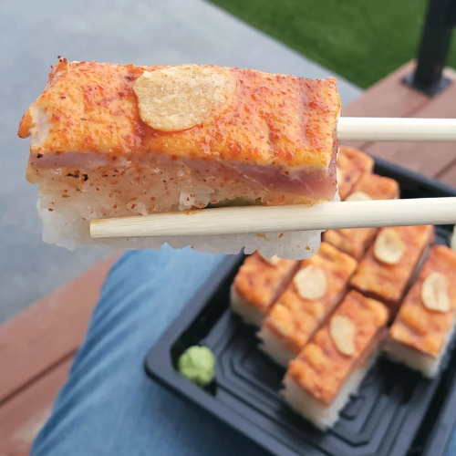 oshi sushi pressed sushi.png